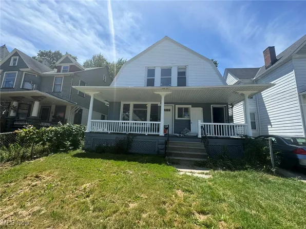 2048 W 100th St, Cleveland, OH 44102