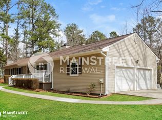 1238 Lakeview Pkwy, Villa Rica, GA 30180