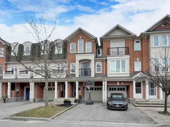 33 Ferguson St, Toronto, ON M1L 0C9