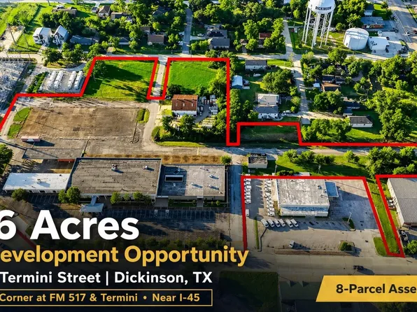 2401 Termini St, Dickinson, TX 77539