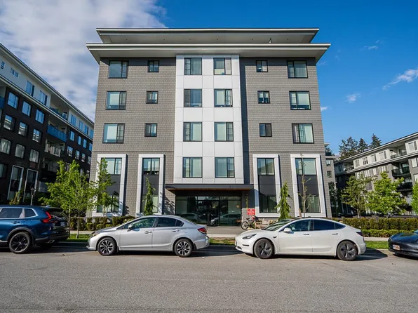 15825 85th Ave #210, Surrey, BC V4N 6W9