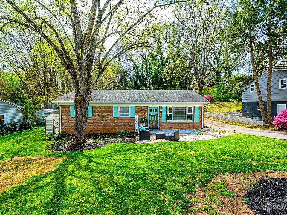 1063 14th Ave NW, Hickory, NC 28601 MLS 4050010 Zillow