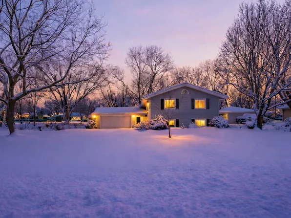 10924 Zenith Ave S, Bloomington, MN 55431