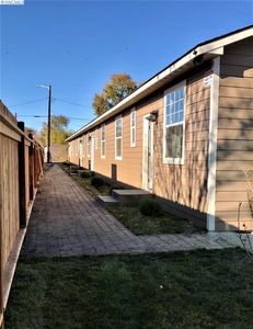608 N 3rd Ave, Yakima, WA, 98902