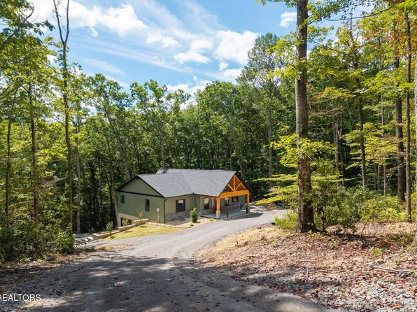 268 Pioneer Trail Ln, Crawford, TN 38554