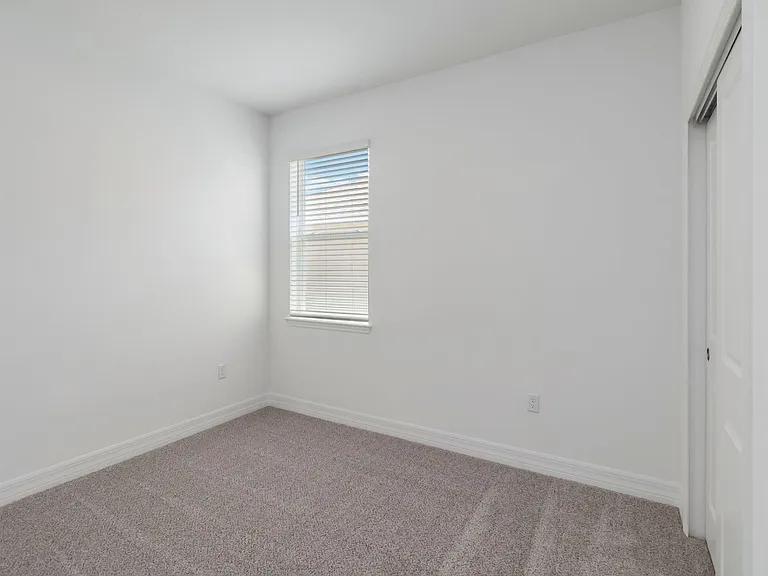 5792 Timber Meadow Way — Photo 13