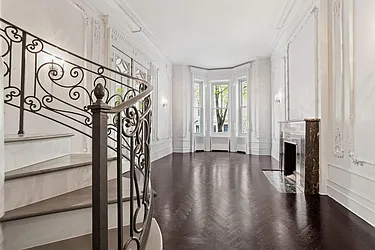 Rented by Sotheby's International Realty