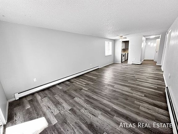 5th image of 461 El Paso Blvd APT D
