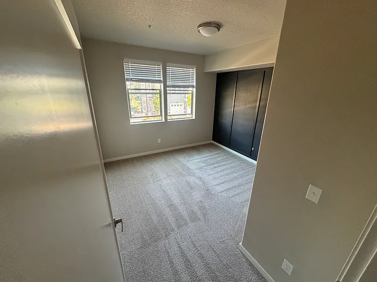 17137 SW Appledale Rd #101 — Photo 4