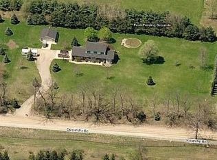 73681 N Dequindre Rd, Leonard, MI 48367