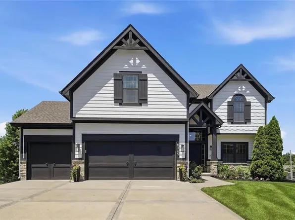 10365 N Skiles Ct, Kansas City, MO 64157