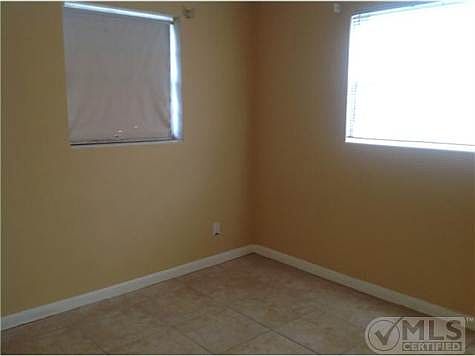 5th image of 1816 Violet Ave