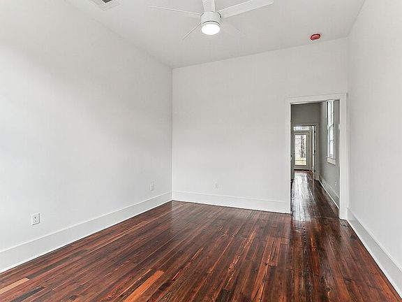 3rd image of 2513 Delachaise St #2513