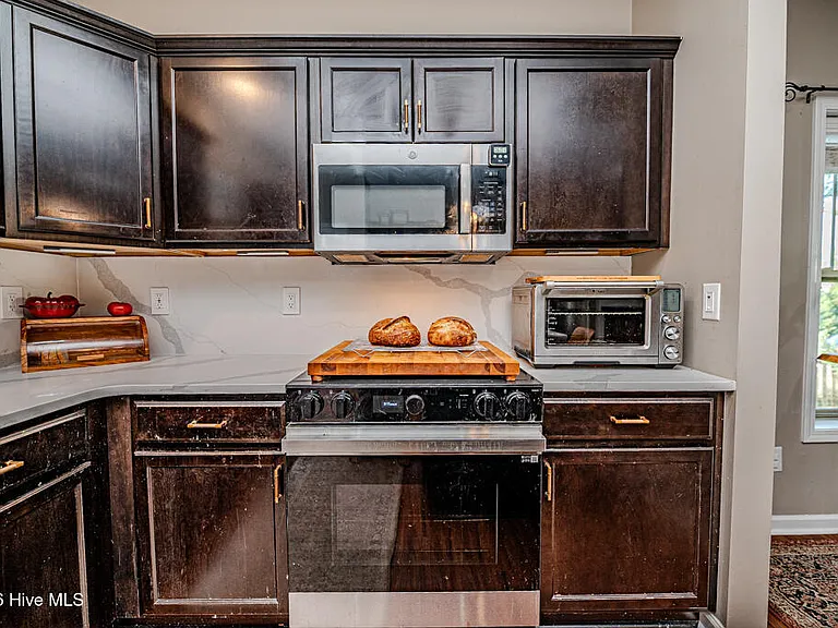 113 Sedgewood Ct — Photo 15