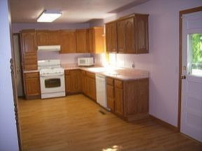 4th image of 1405 N 21st St