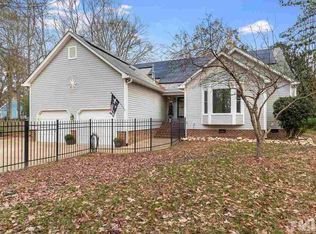 4 Chiswell Ct, Durham, NC 27705