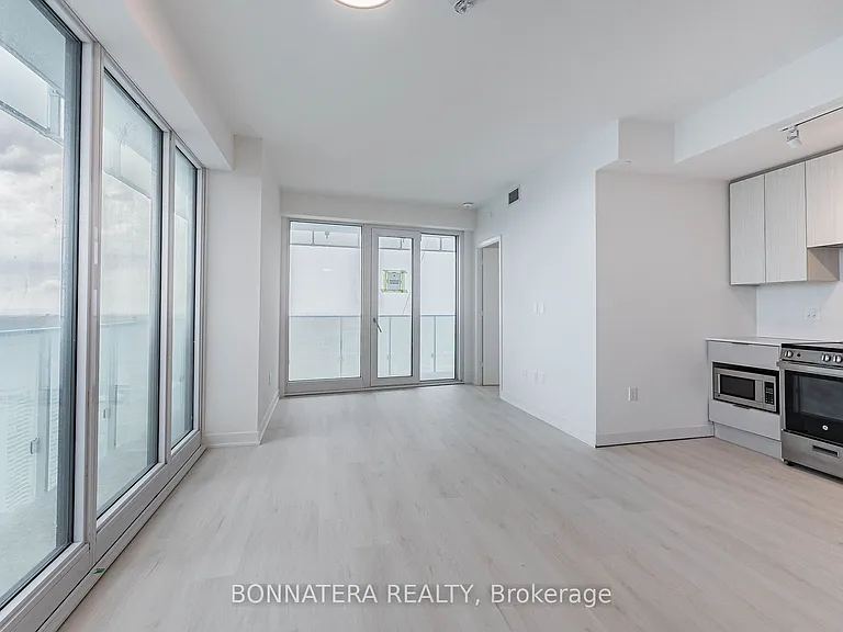 3900 Confederation Pkwy #3904 — Photo 10