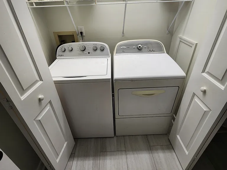 108 Jackson Ave — Photo 5