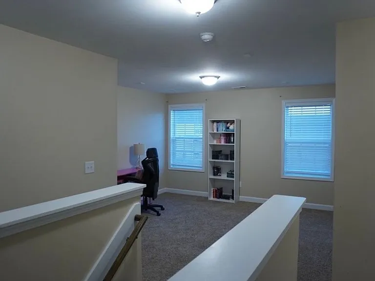 1661 Stackhouse Dr — Photo 6