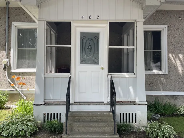 482 James St W, Prescott, ON K0E 1T0