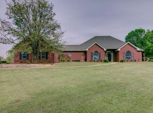 8210 Quail Hollow Dr, Texarkana, TX 75503