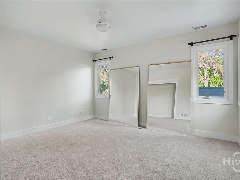 12 Cricket Ct — Photo 31