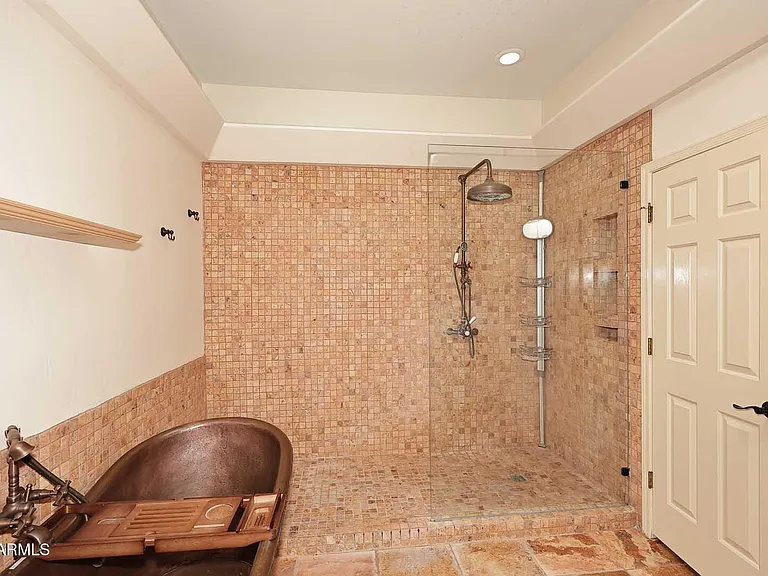 8100 E Camelback Rd #39 — Photo 32