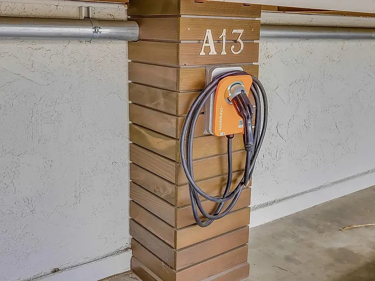 Viva Apartments — Photo 8