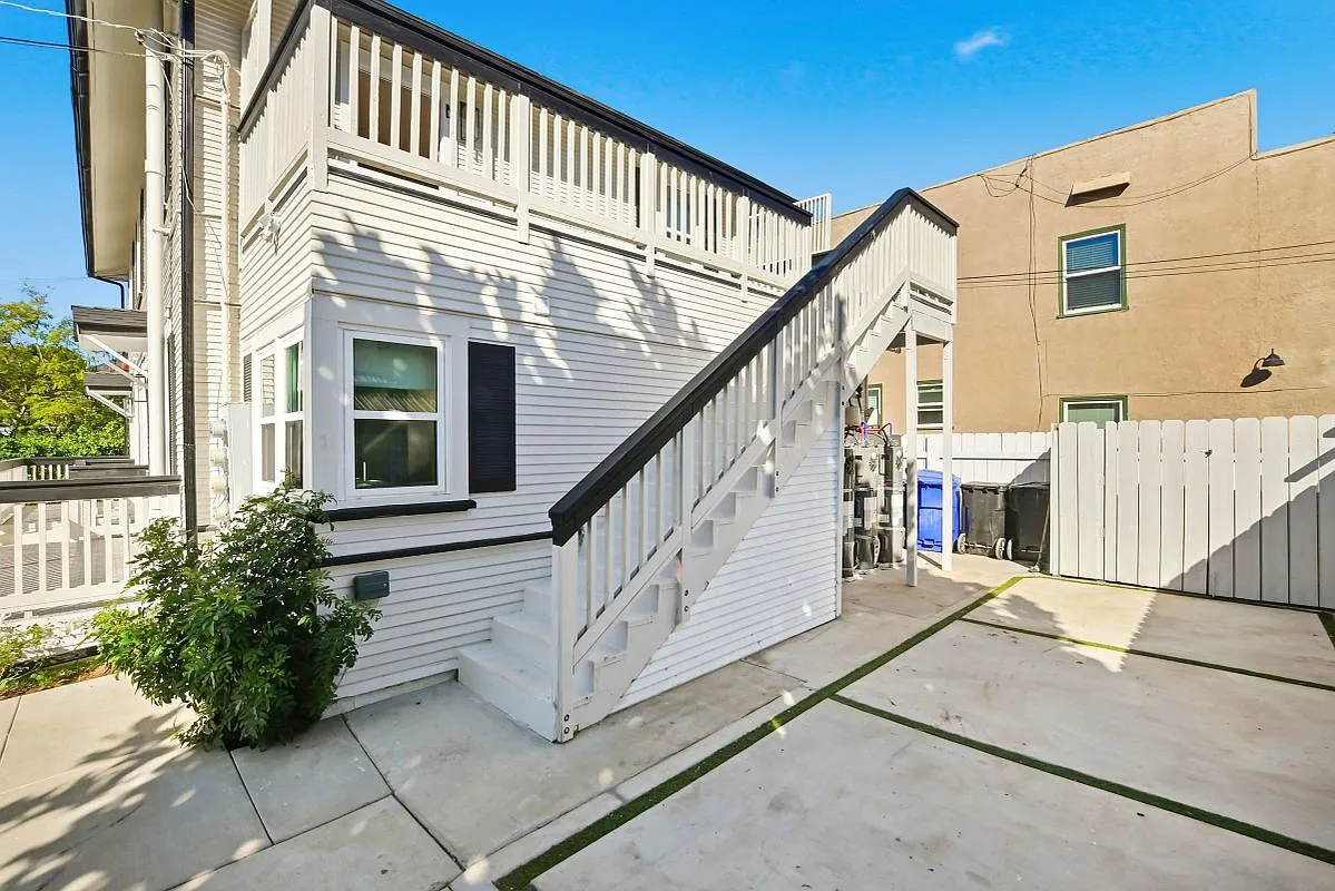 1 bed, 1.0 bath, 391 sqft, $2,750 — Photo 2