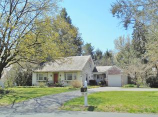 1468 Eden Rd, Lancaster, PA 17601