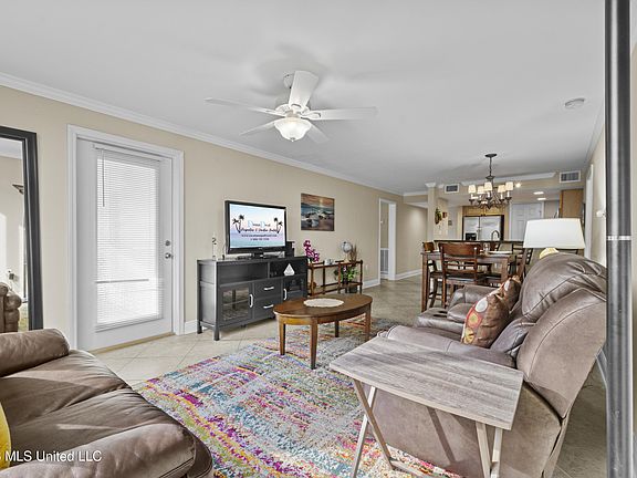 5th image of 2046 Beach Blvd APT D206