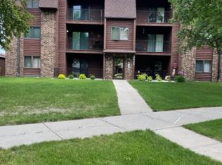 2635 Gateway Ave APT 2, Bismarck, ND 58503