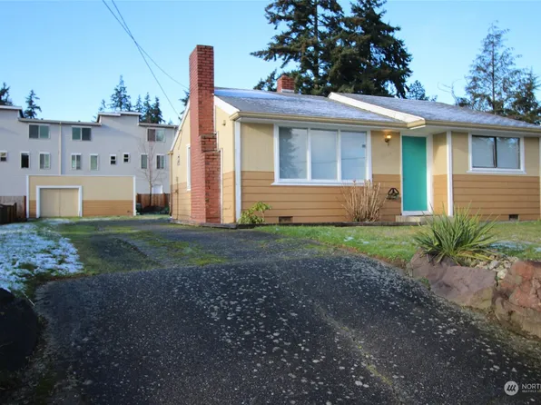 22224 76th Avenue W, Edmonds, WA 98026