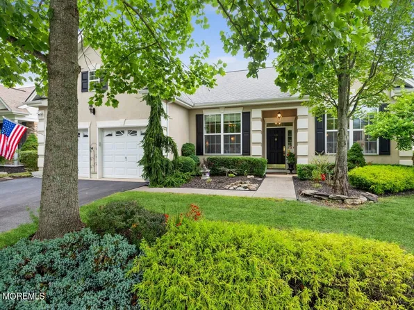 60 Portchester Drive, Jackson, NJ 08527