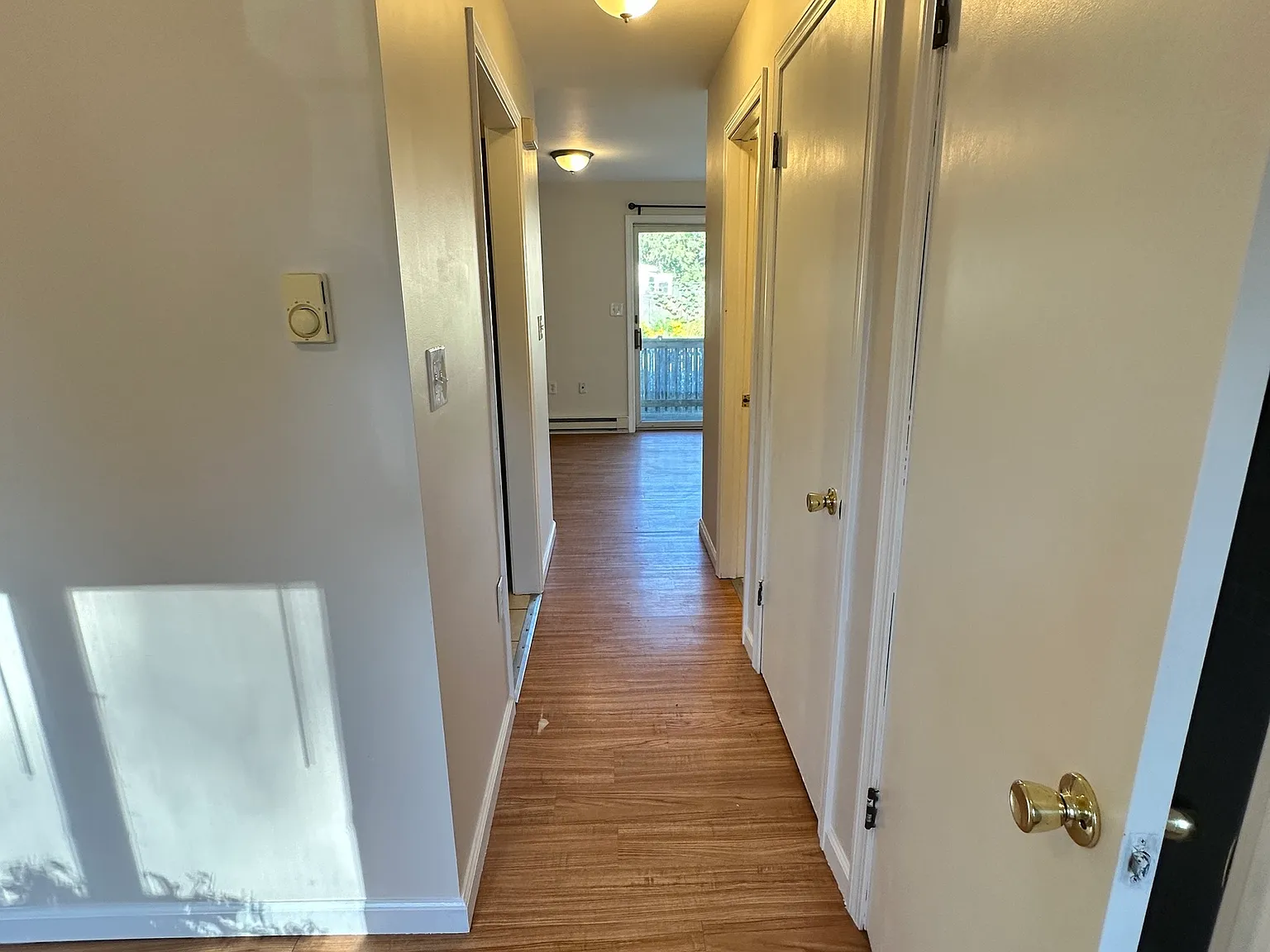 2 bed, 1.5 bath, 896 sqft, $1,700 — Photo 4