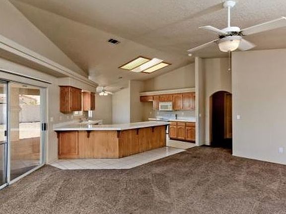 5th image of 1657 Cardinal Dr