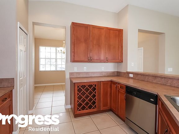 5th image of 11310 Laurel Brook Ct