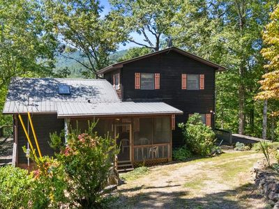 8597 Lower Burningtown Rd, Franklin, NC, 28734