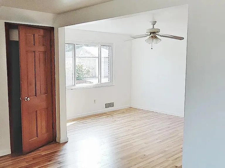 6548 Dalzell Pl — Photo 7