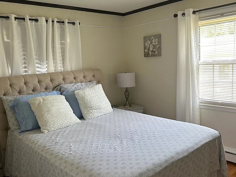 54 Randall Dr — Photo 11