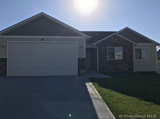 81 27th St, Wheatland, WY 82201