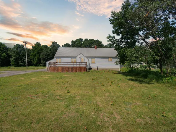 547 N Hillman Rd, Stanton, MI 48888