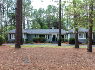 20 Barrrett Rd W, PINEHURST, NC 28374
