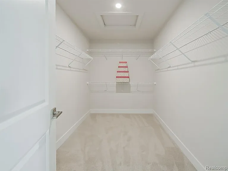 5169 Poppydrew Ln — Photo 43
