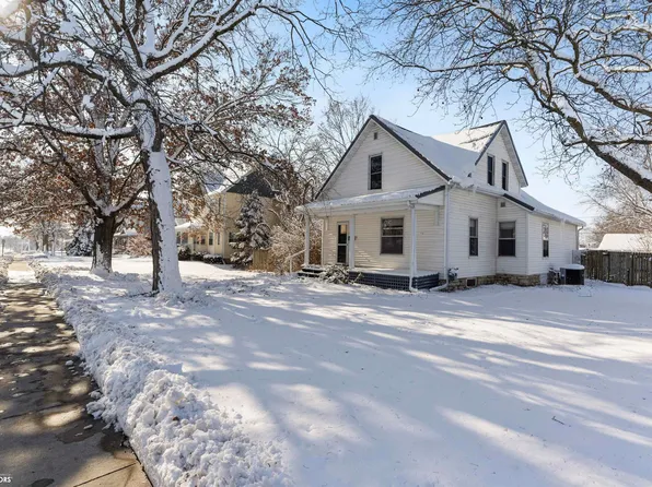 403 S Main St, Mount Pleasant, IA 52641