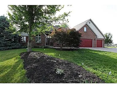 8652 N County Road 150 E photo 1