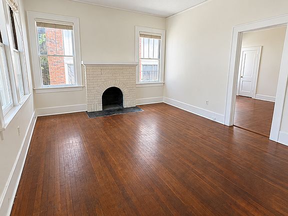 2nd image of 731 E Henry St #A