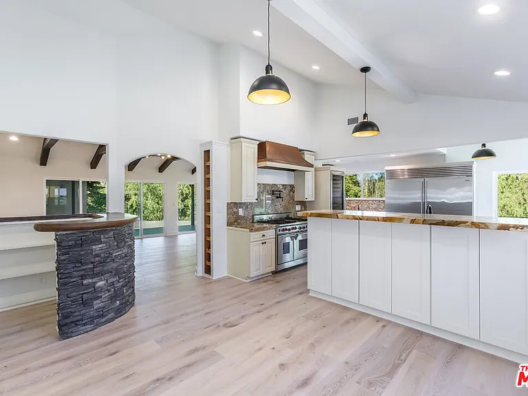 835 Camino Santos Reyes — Photo 10