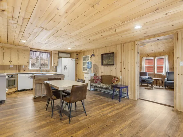 24329 Beach Road, Pittsburg, MO 65724