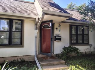 13849 Leinsper Green St, Dallas, TX